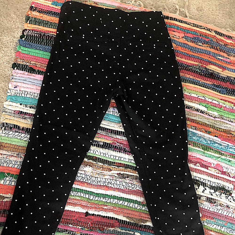 These very stylish pants with a zipper on side